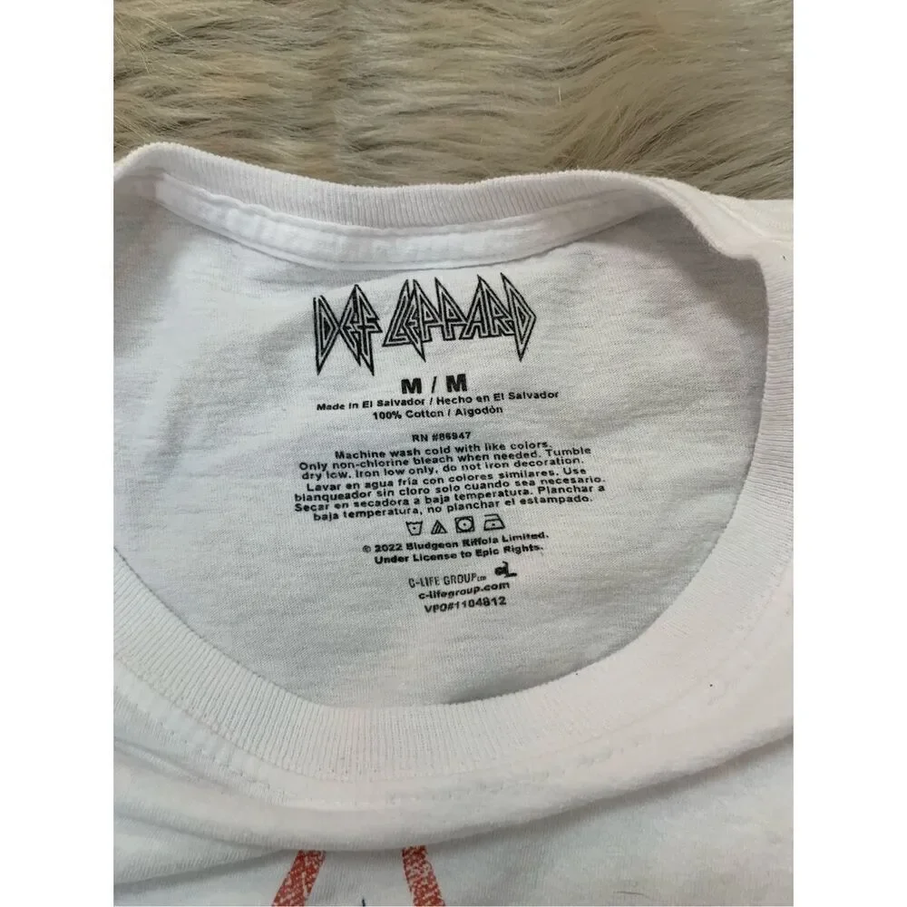 Def Leppard Band Tee  Leopard Logo M - Picture 3 of 5